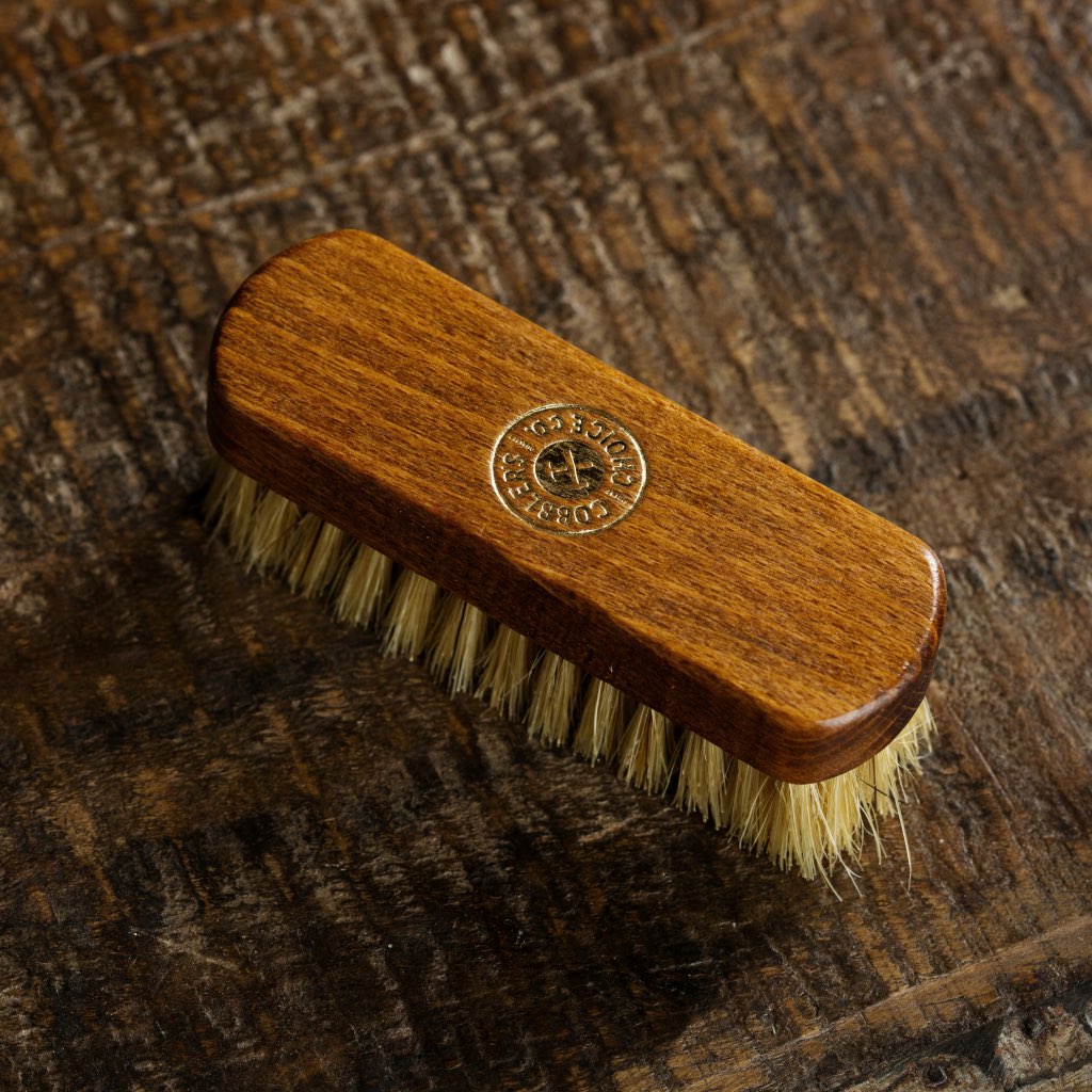 Cobbler's Choice Shoe Polishing Brush - Image 3