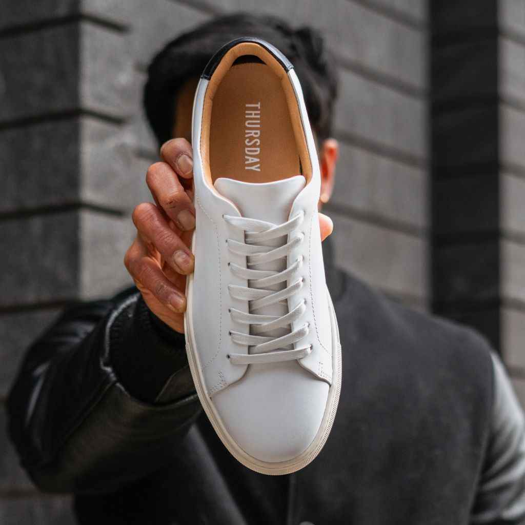 Encore | White & Black - Image 8