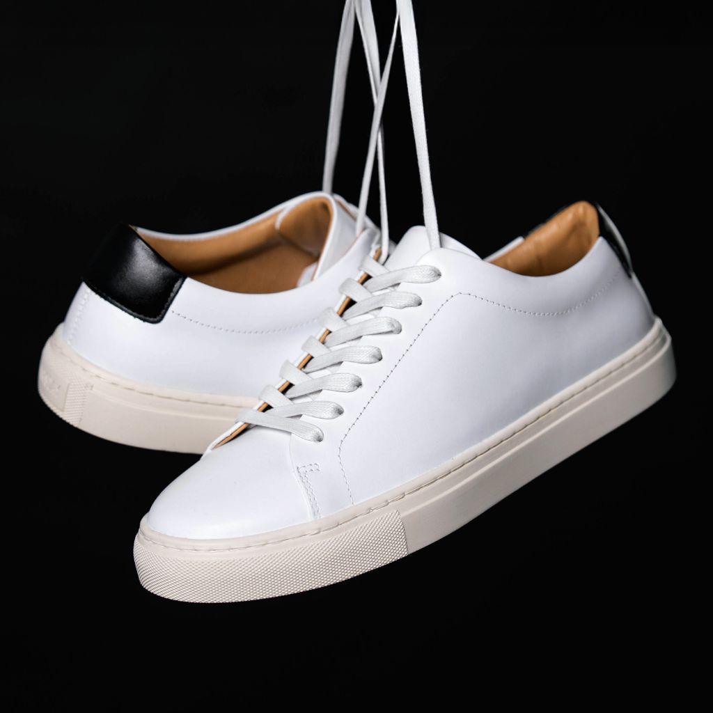 Encore | White & Black - Image 9